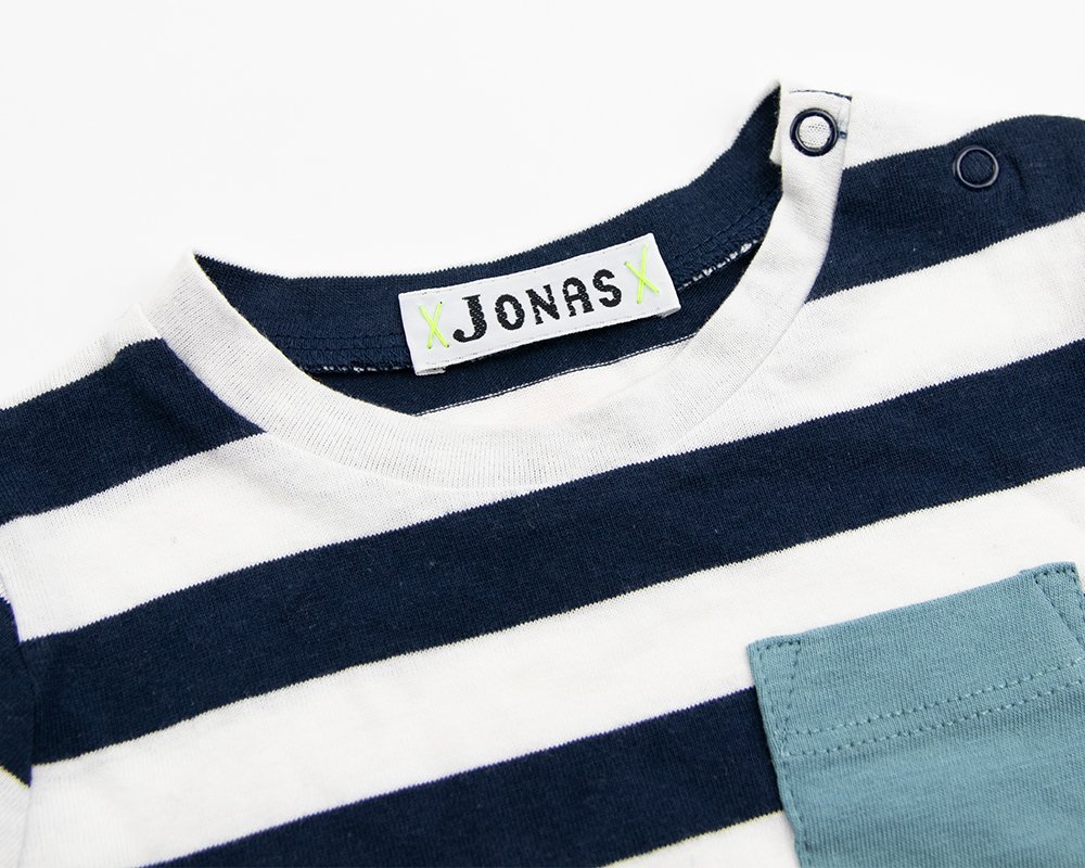 Étiquette à coudre